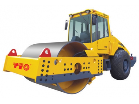 Single Drum Vibratory Roller