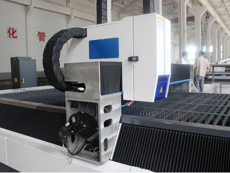 1000w Fiber Laser Cutting Machine