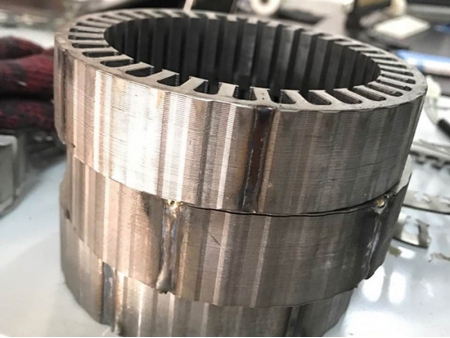 Laminations Core Welding Machine