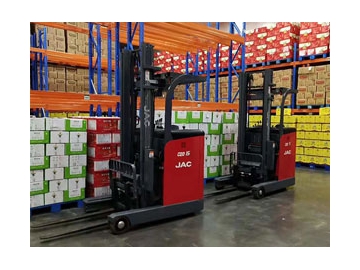 Reach Truck