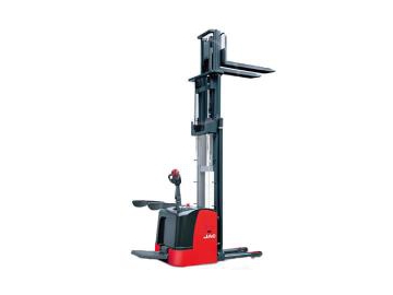 1.5T Electric Stacker