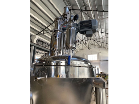 Vertical Ribbon Vacuum Dryer