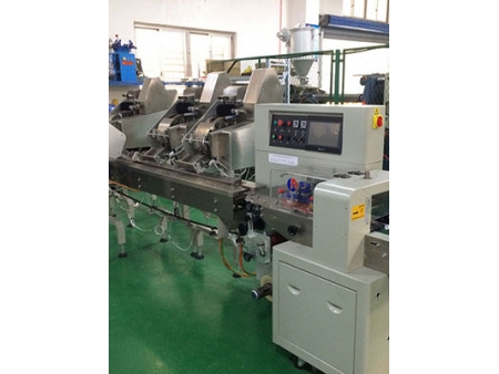 HP-250X Flow Pack Wrapping Machine