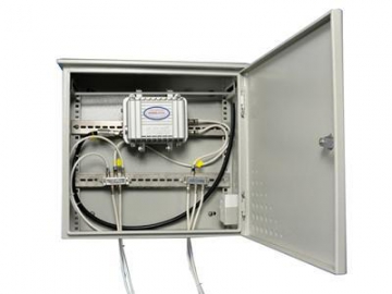 Radio and TV Signal Amplifier Enclosure