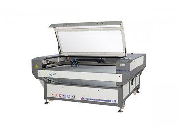 1900×950mm Auto Feeding CO2 Laser Cutting Machine, CMA2010-FET-C Equipment