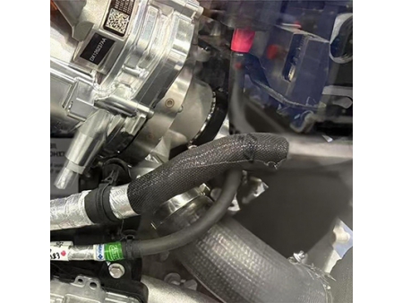 Black Textile Self-Closing Wrap