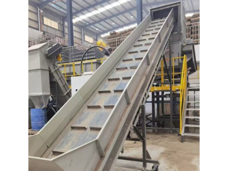 Plastic Recycling Conveyor (Inclined Belt Conveyor)