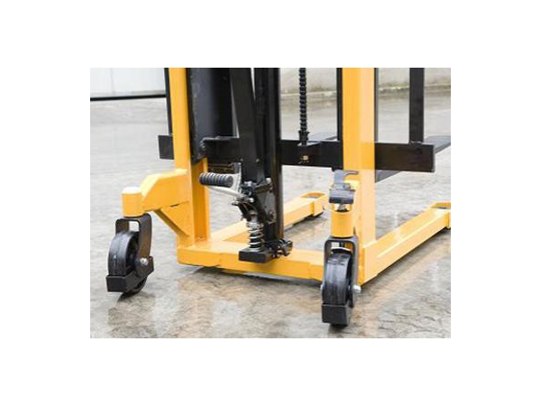 Manual Pallet Stackers | Electric Stacker | ETW International