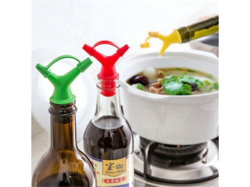 Silicone Bottle Pourer