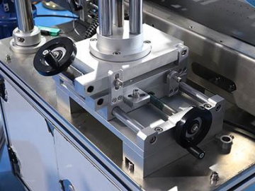 AS-P01 Top Labeling Machine (For Flat Products)