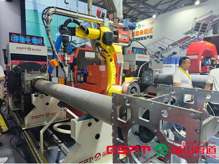 Submerged Arc Welding System for Pipe Spool Prefabrication