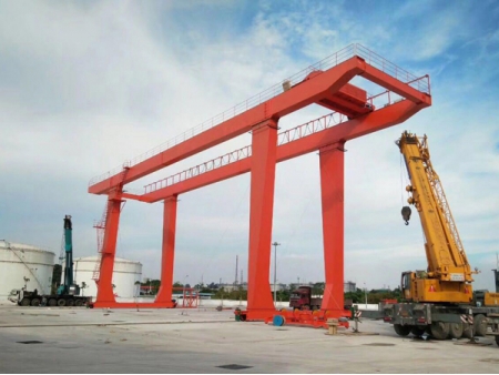 Port Container Crane