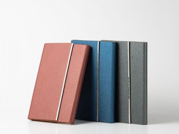 Leather Trifold Notebooks – Magnetic Closure