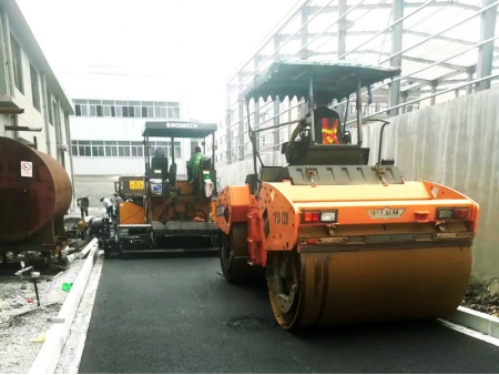 GYA4200 Asphalt Paver