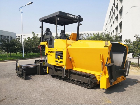 GYA4500 Asphalt Paver