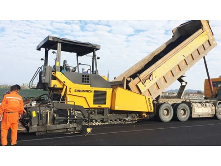 GYA9000 Asphalt Paver