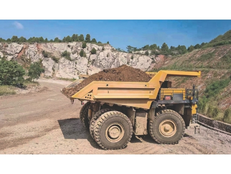 GKA248X Double Alxe Rigid Mining Truck