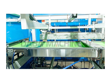 Multi-Station Plastic Thermoforming Machine, DB-7285