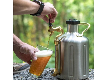 3.8L Double Wall Vacuum Insulated Growler with CO2 Regulator Cap