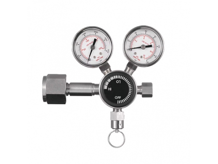 BP31 Dual-Gauge Pressure Regulator with Safety Valve, Match Universal CO₂ and N2 Refillable Cylinders, Perfect for Bars and Aquariums