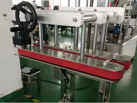 Automatic Round Bottle Labeling Machine