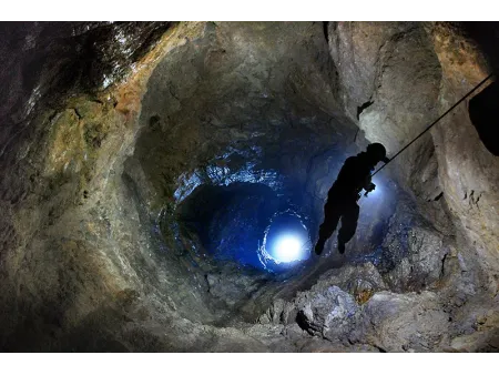 Deep Cave Rescue