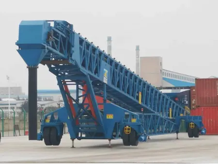 All Wheel Travel Stacker and Shiploader