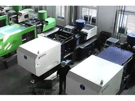 Injection Molding Machine