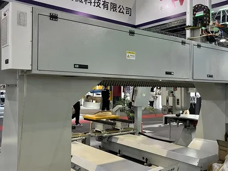 5-Axis CNC Machining Center with Automatic Tool Changer (ATC)