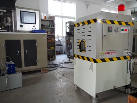 Corrosion Fatigue Tester