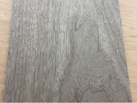 Veneered MDF/HDF