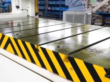 Straight Side Double Crank Press