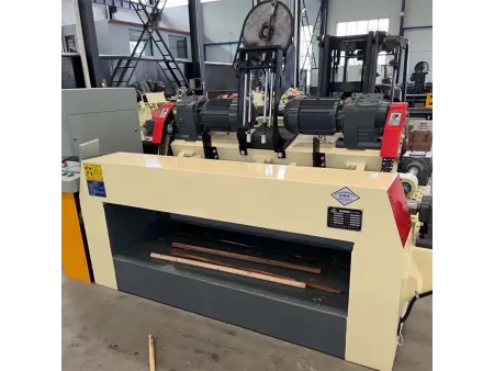 Veneer Rotary Cutting Machine