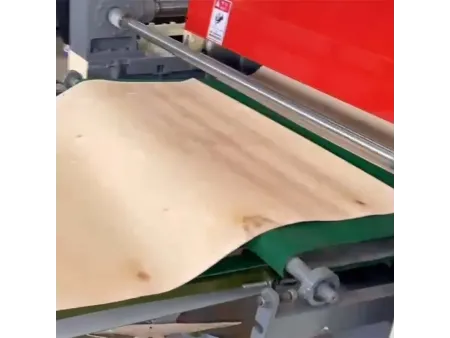 Veneer Rotary Cutting Machine