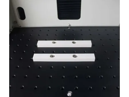 Full Enclosed Desktop Fiber Laser Marking Machine