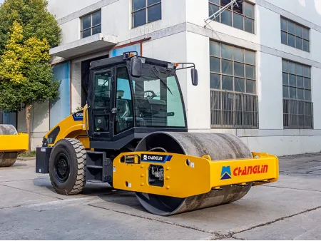 GYS08J  Single Drum Vibratory Roller / Soil Compactor