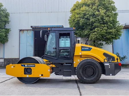 GYS08J  Single Drum Vibratory Roller / Soil Compactor