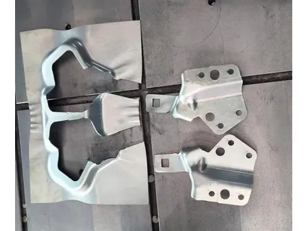 Laser Cutting Heads for Robotic Cutting