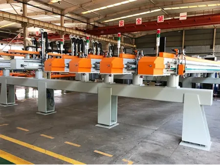 Glass Cutting Machine