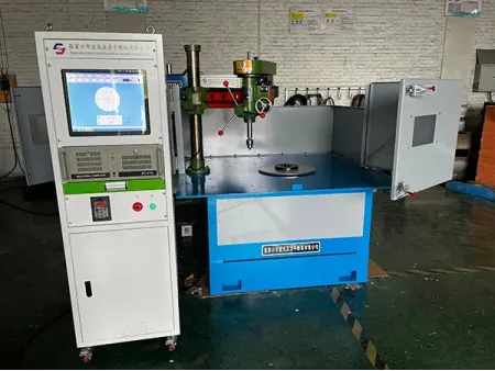 Vertical Balancing Machine
