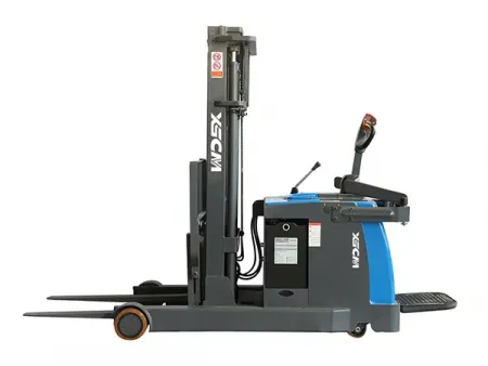 STR10E/15E/20E Stand-On Electric Reach Truck