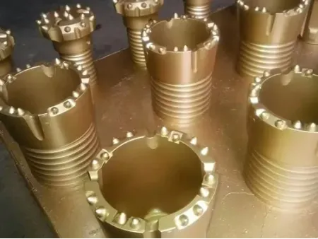Anchoring Casing Bits