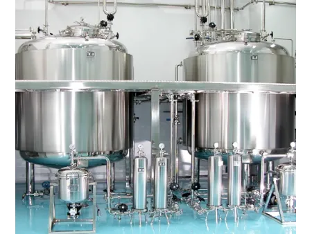 Stainless Steel Sanitary Tanks & Vessels