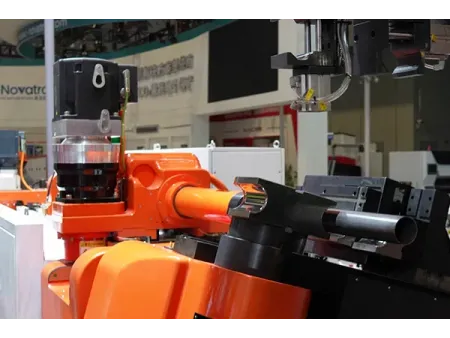 Multi-Axis CNC Tube Bending Machine