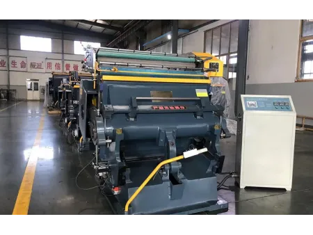 Clamshell Die Cutter with Foil Stamping