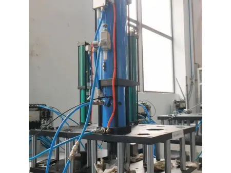 Pneumohydraulic Drive (with Separate Working Cylinder), AT Series