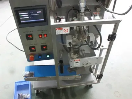 VFFS Packaging Machine for Small Bags, Single Lane