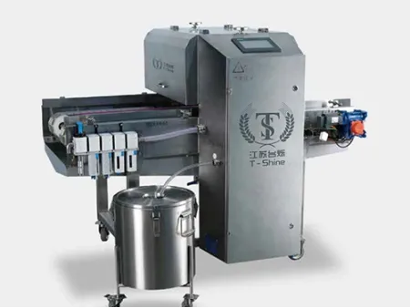 Pan Release Oil Spraying Machine