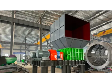 Double Toothed Roll Crusher