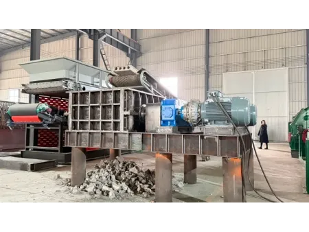 Double Toothed Roll Crusher